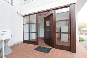 Gesundheitszentrum Laakirchen Eingangstüre