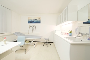 Gesundheitszentrum Laakirchen Ordination Behandlungsraum