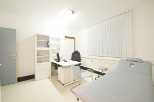 Gesundheitszentrum Laakirchen Ordination Behandlungsraum